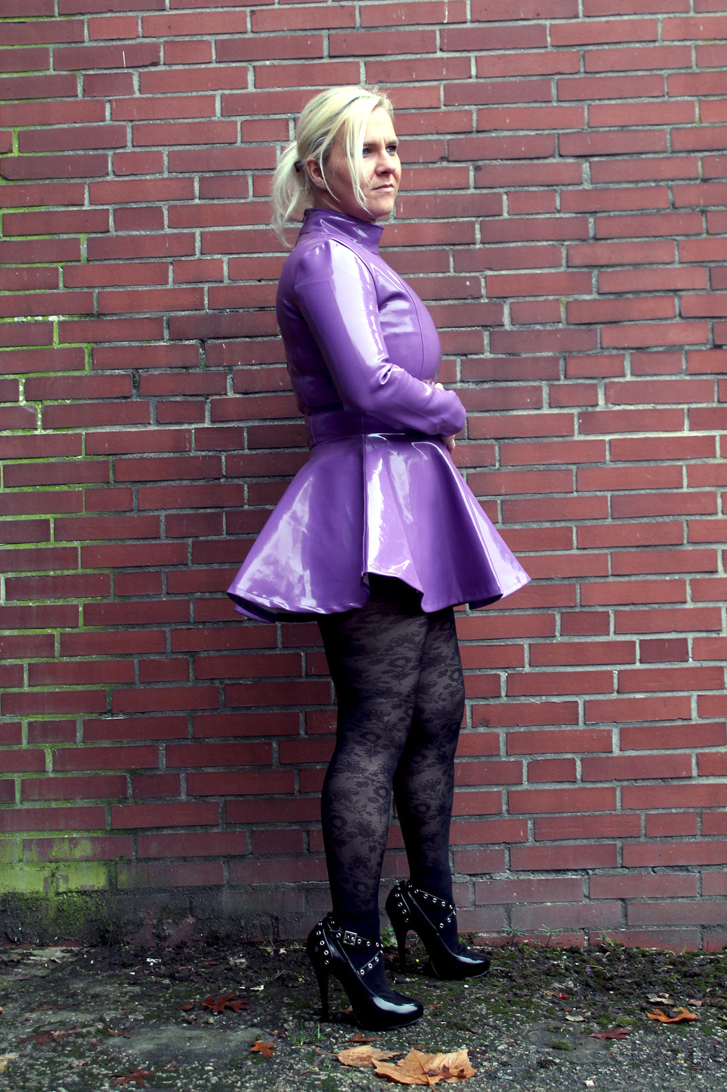 Lack Kleid Vinyl Qualität Lila ausgestellt langarmig Reißverschluss S M L XL XXL