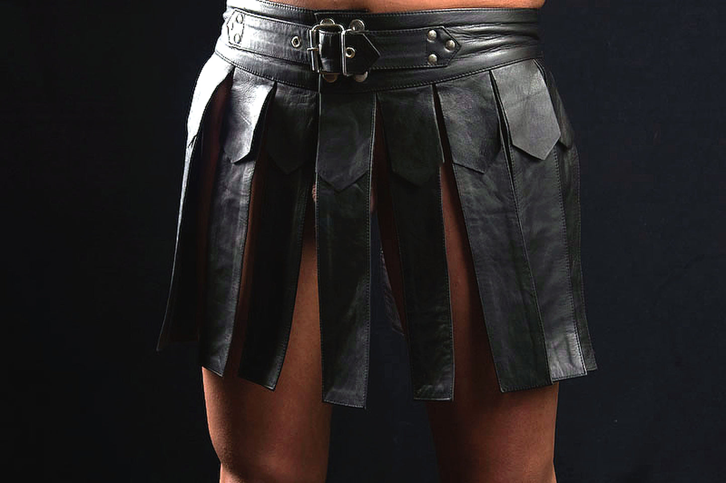 Gladiator Rock Kilt echt Leder weiches Rindsleder Nappaleder Unisex black Gürtel
