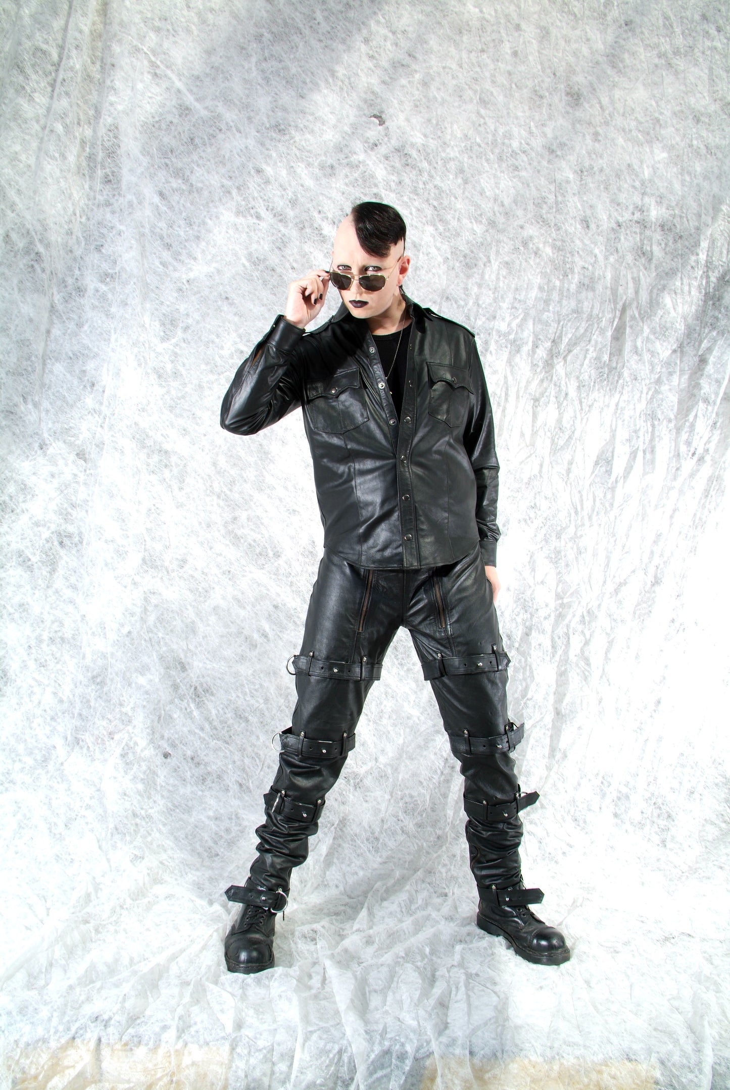 Echt Leder Hemd weiches Rindsleder langarm Schulterklappen Druckknopfleiste Brusttaschen