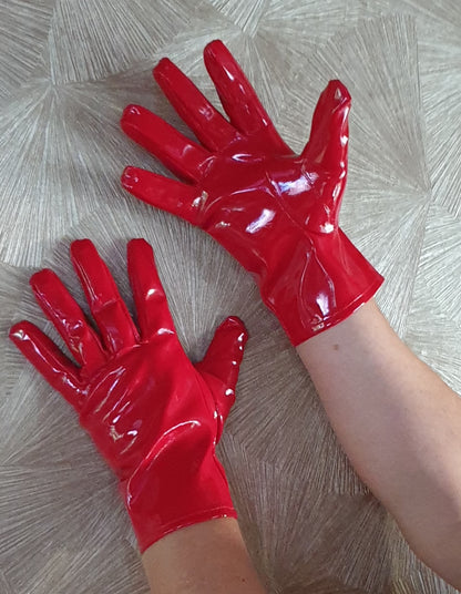 Kurze Lack Damen Handschuhe in Vinyl Qualität von FWT Spaßfaktor Langlebigkeit